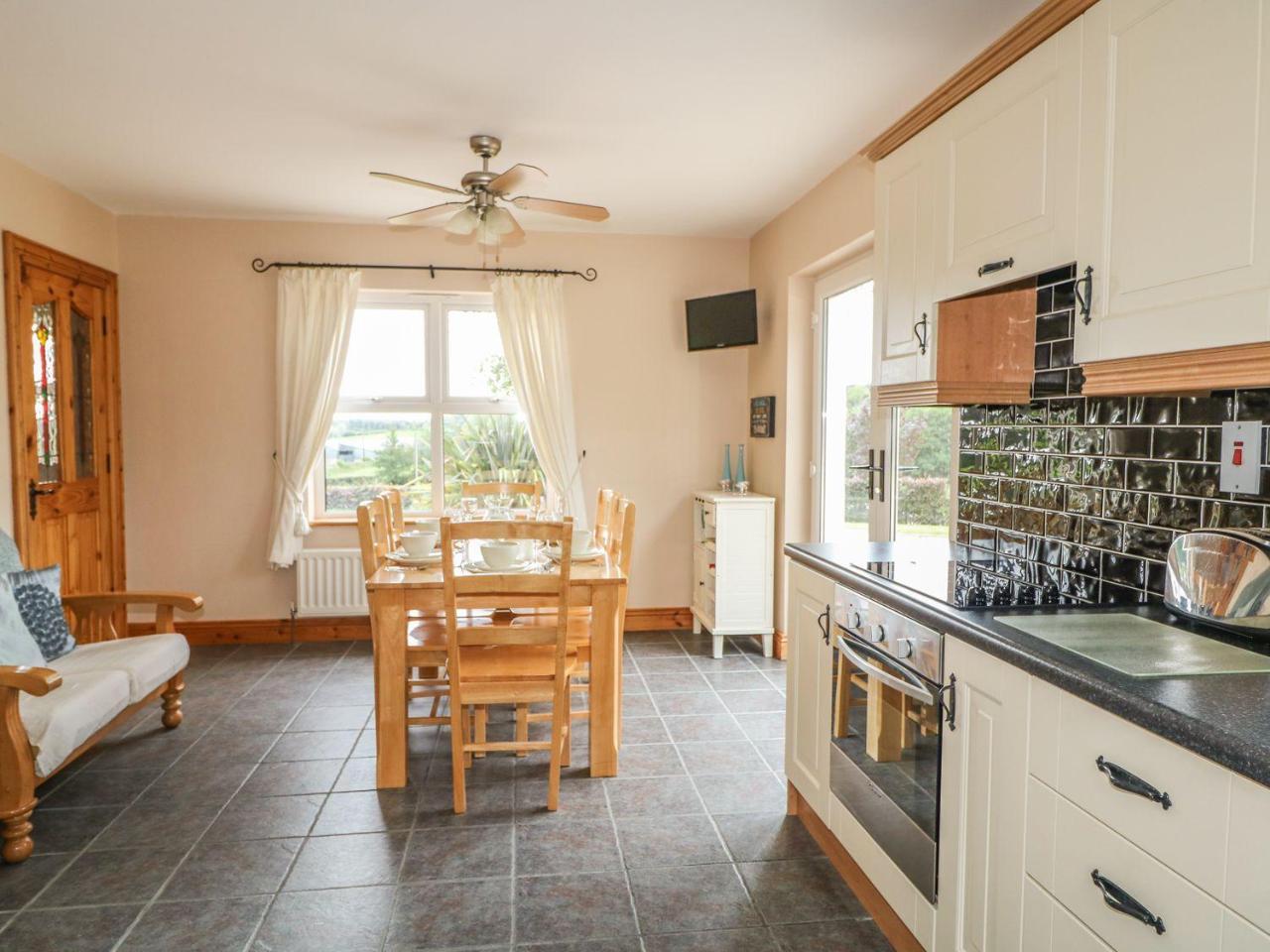 Kate'S Cottage Rathmullan Luaran gambar